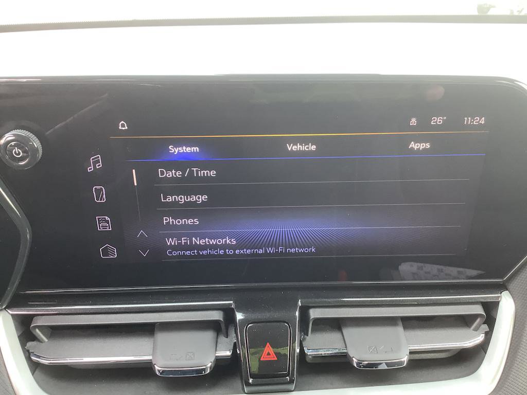 Used 2025 Chevrolet TrailBlazer LT image 15