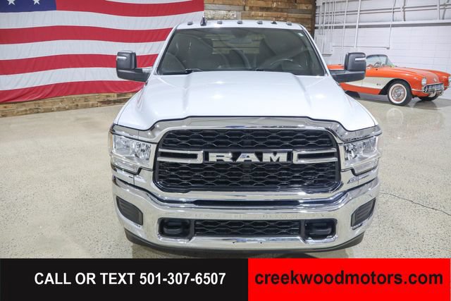 Used 2024 RAM 3500 Tradesman w/ Chrome Appearance Group AWD/4WD image 59