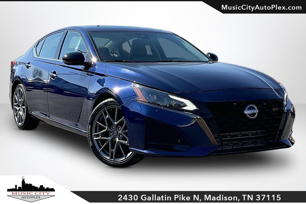 Used 2023 Nissan Altima 2.0 SR
