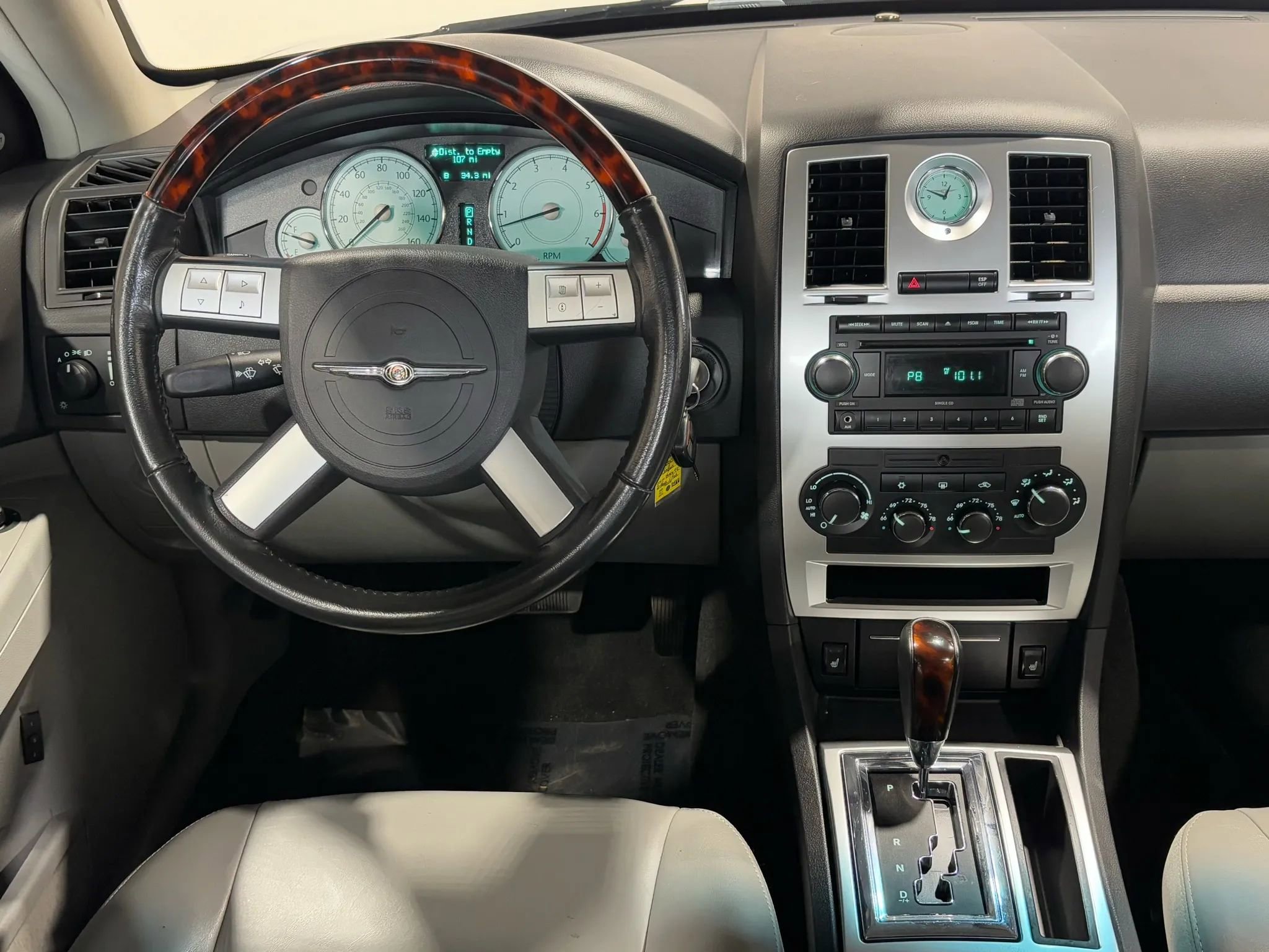 Used 2006 Chrysler 300 C image 14