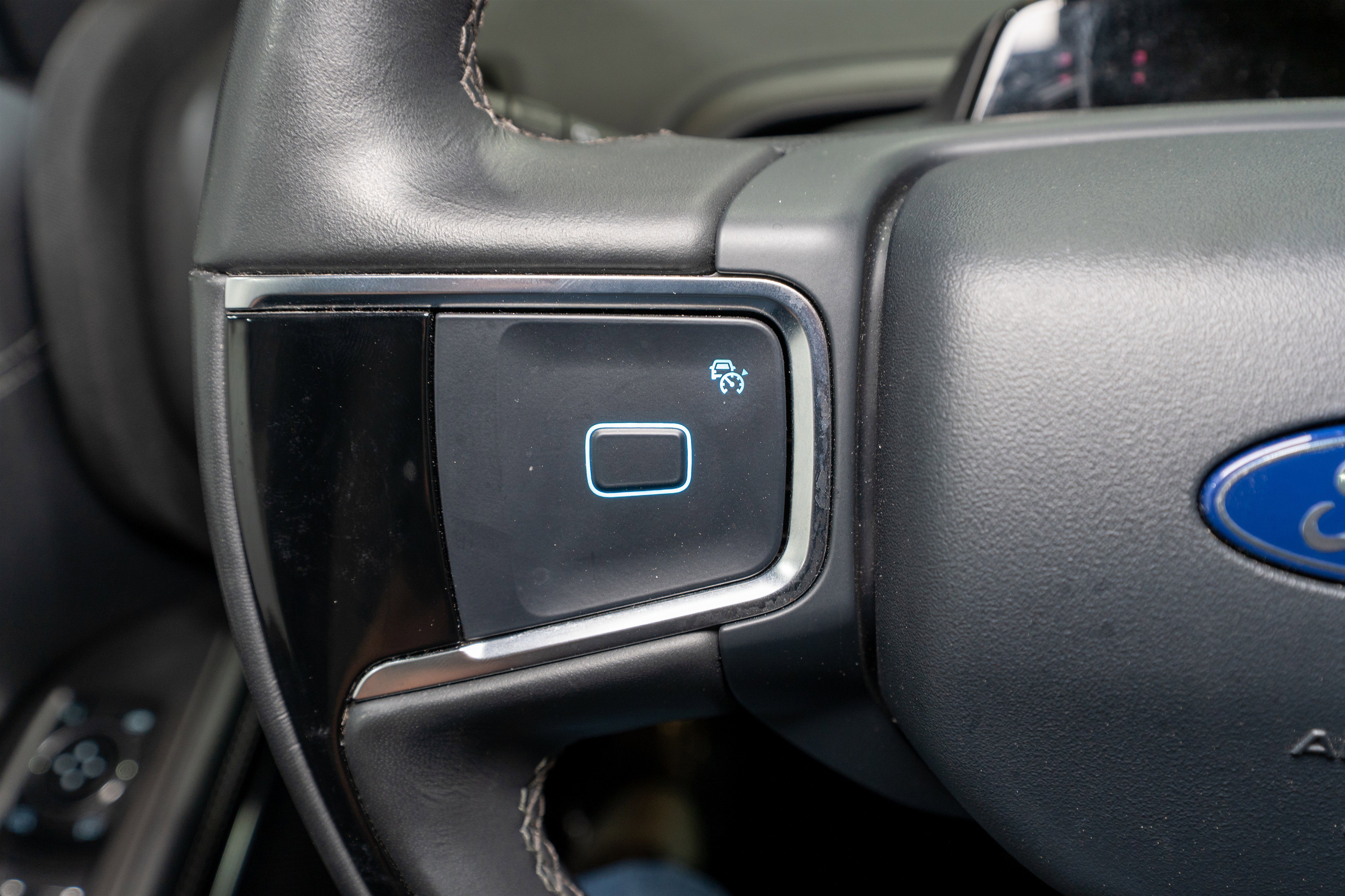 Used 2025 Ford Expedition Max Platinum w/ Driver's Package image 26