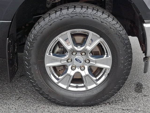 Used 2017 Ford F150 XLT w/ Equipment Group 302A Luxury AWD/4WD image 11