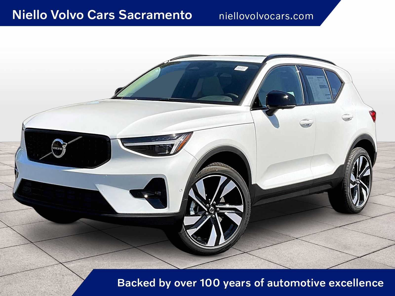 New 2026 Volvo XC40 B5 Ultra w/ Climate Package AWD/4WD image 1