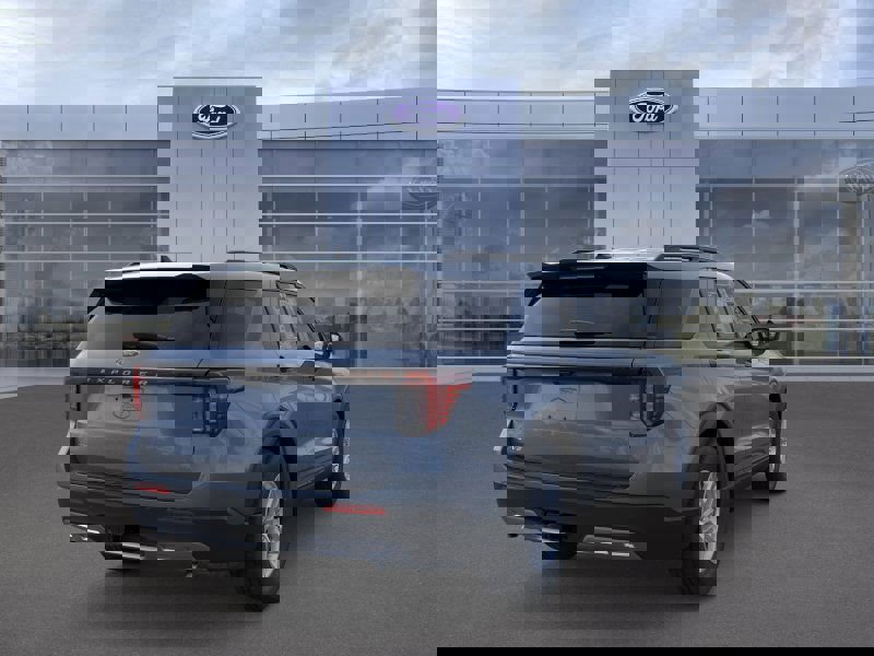 New 2026 Ford Explorer Active w/ Active Comfort Package image 8