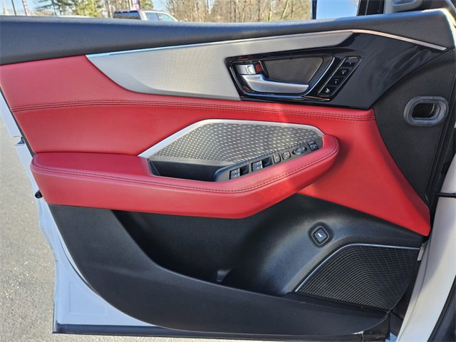 Used 2023 Acura MDX A-Spec image 30