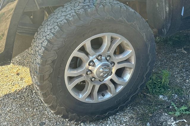 Used 2017 RAM 3500 Laramie image 2