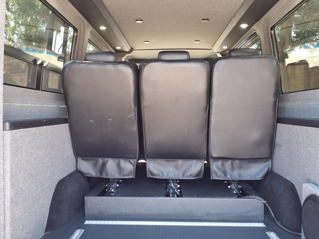 Used 2018 Mercedes-Benz Sprinter 2500 image 18