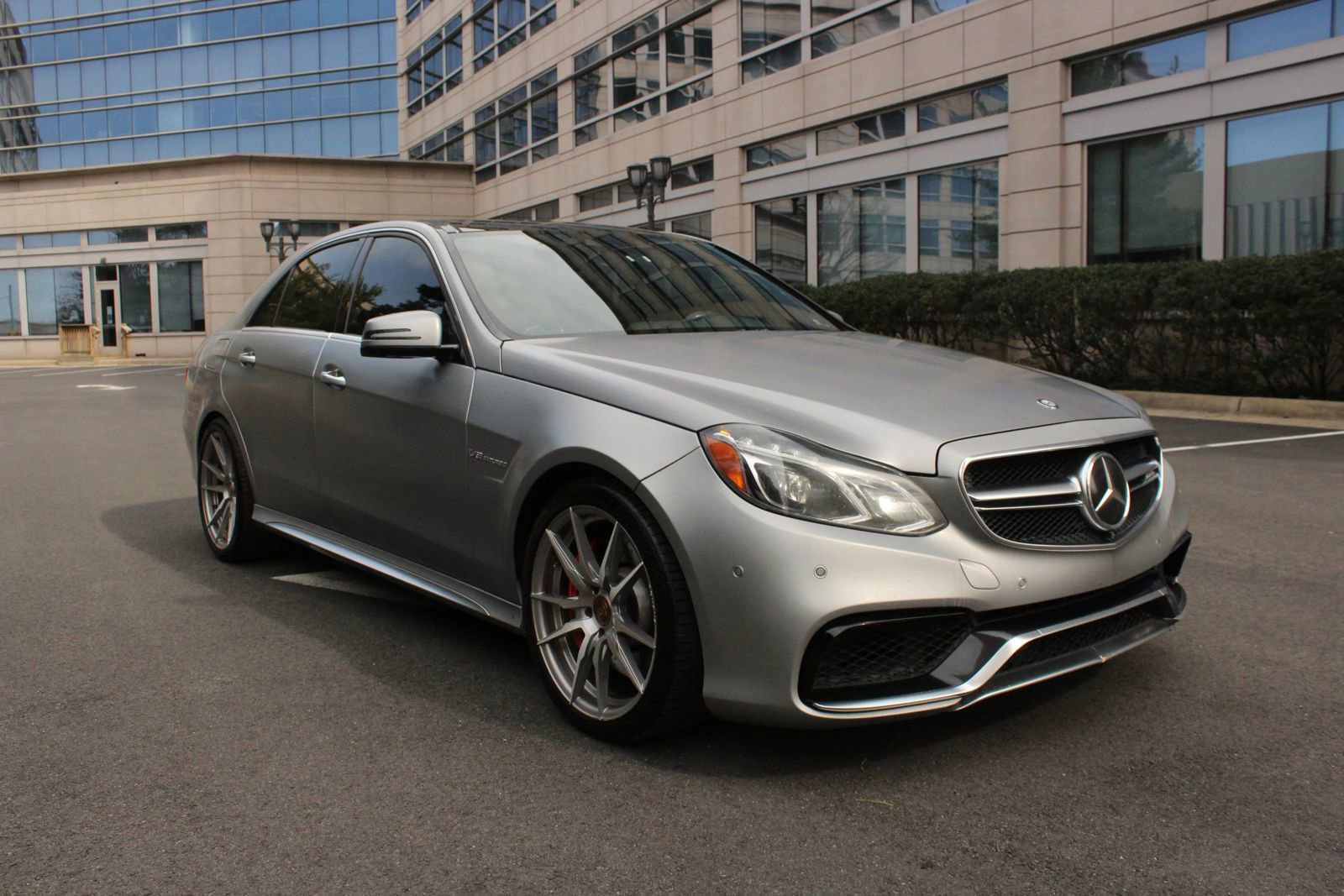 Used 2016 Mercedes-Benz E 63 AMG S-Model image 1