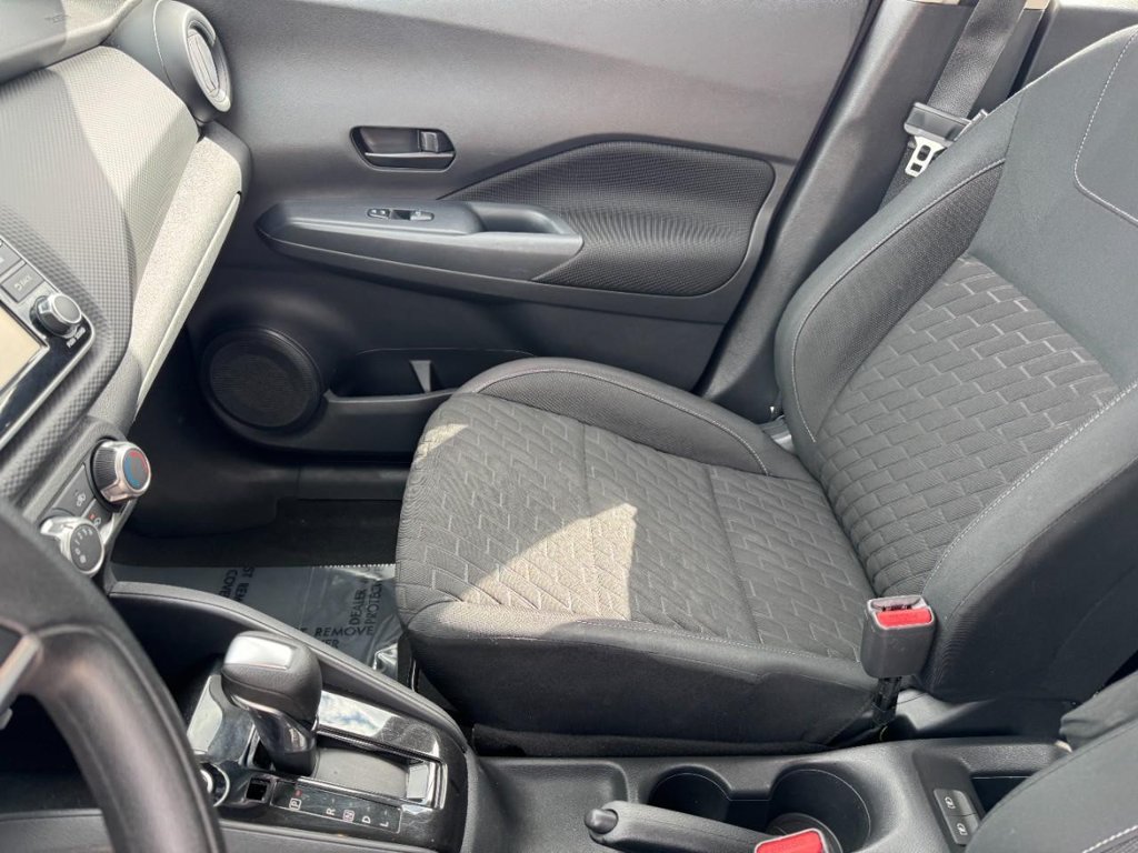 Used 2022 Nissan Kicks S FWD image 13