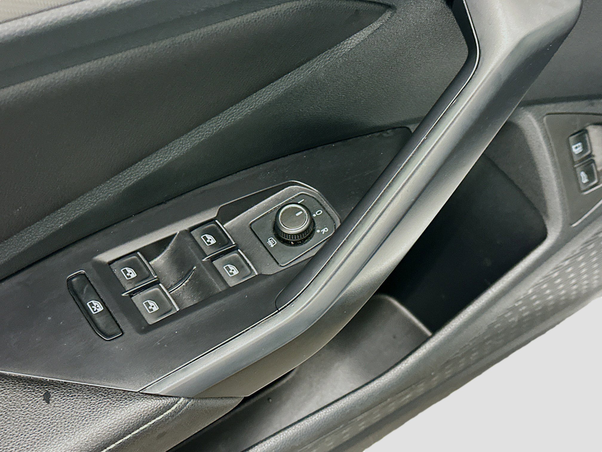 Used 2024 Volkswagen Jetta S image 15