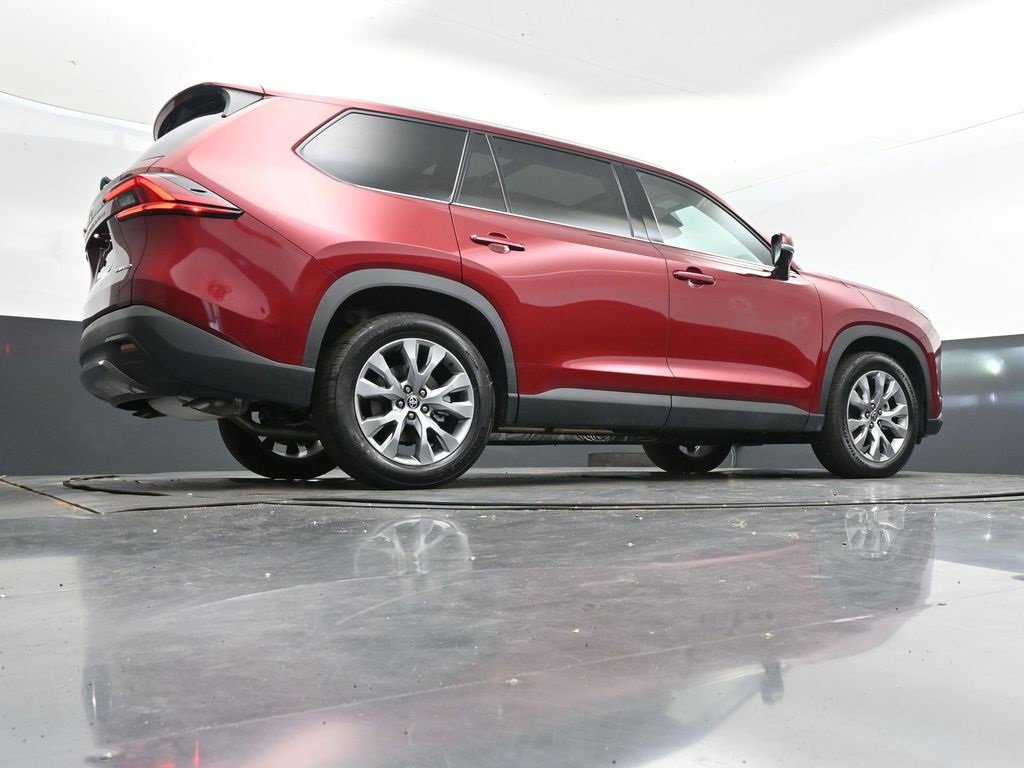 Used 2025 Toyota Grand Highlander FWD image 47