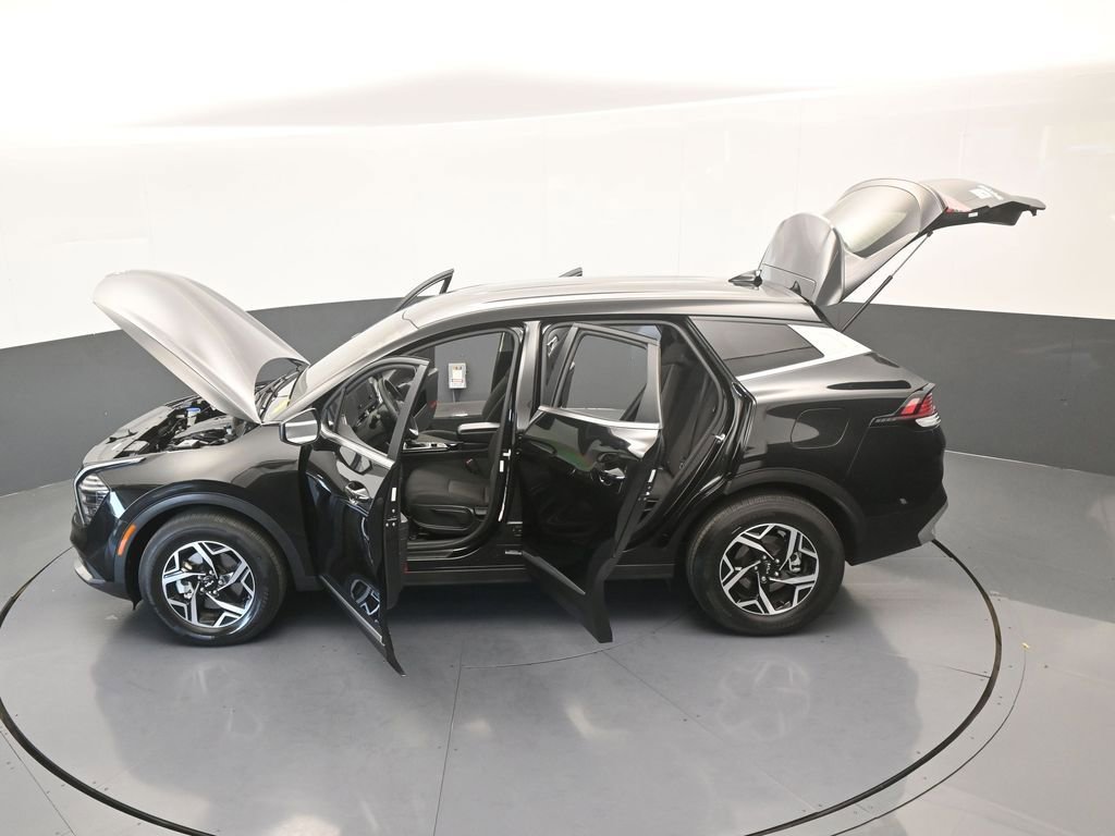 Used 2024 Kia Sportage LX image 61