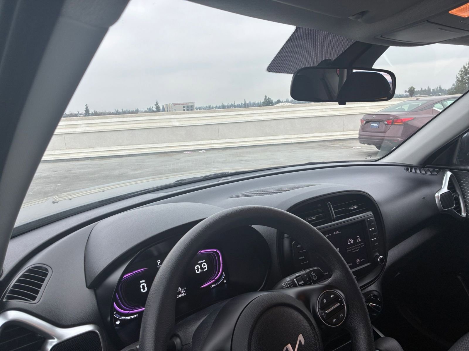 Used 2025 Kia Soul LX w/ LX Technology Package image 32