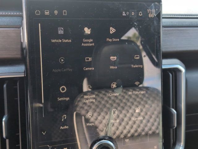 Used 2024 GMC Acadia Denali image 13