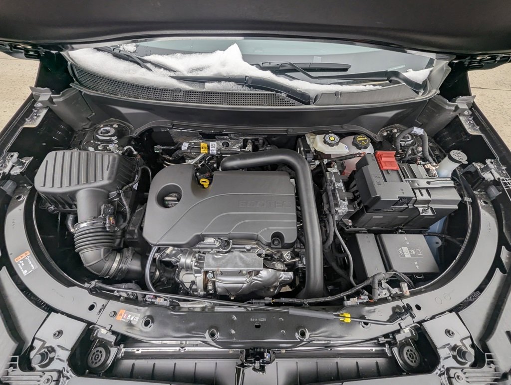 New 2026 Chevrolet Equinox RS w/ LPO, Floor Liner Package image 11