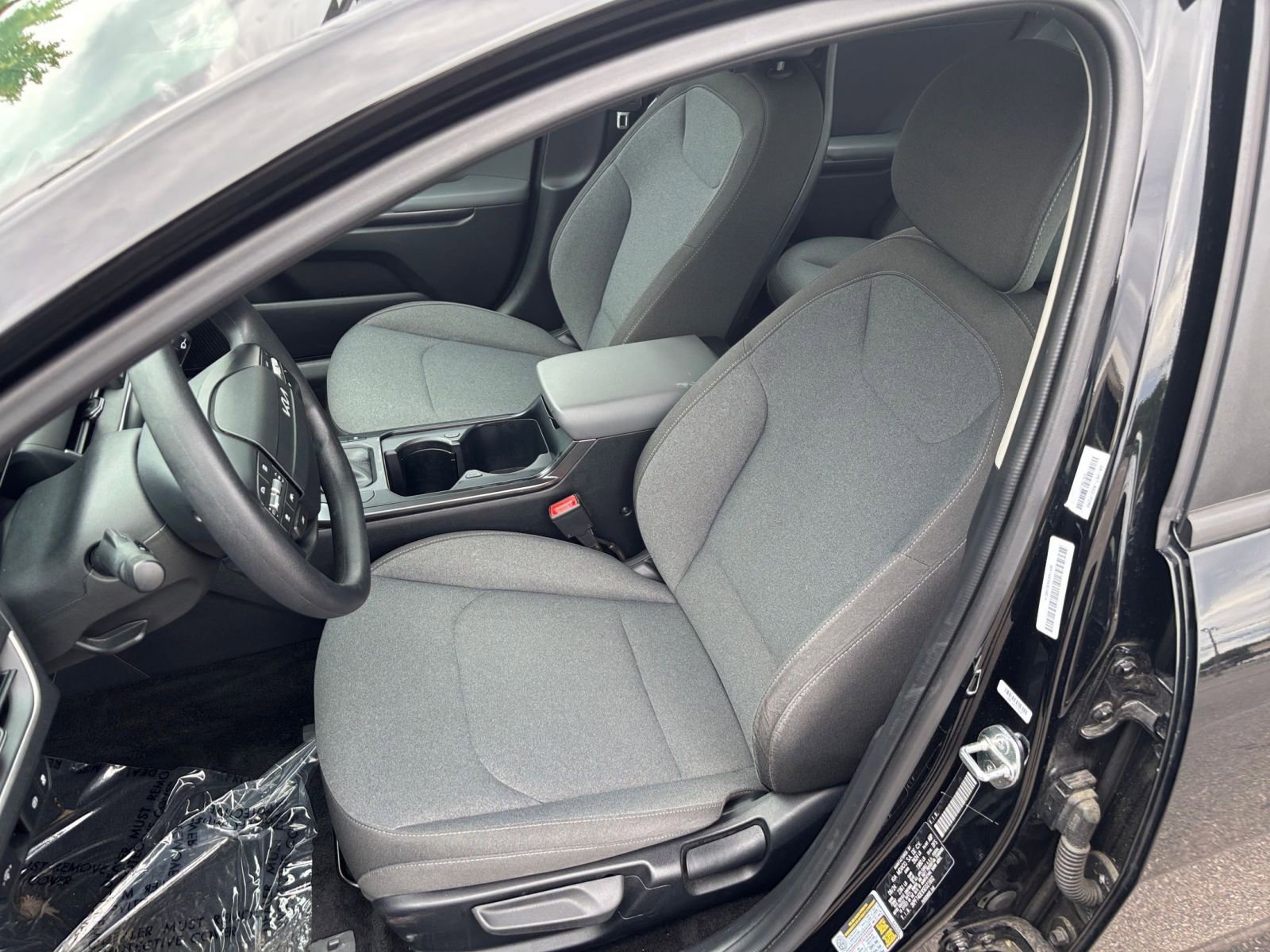 Used 2025 Kia K4 FWD image 36
