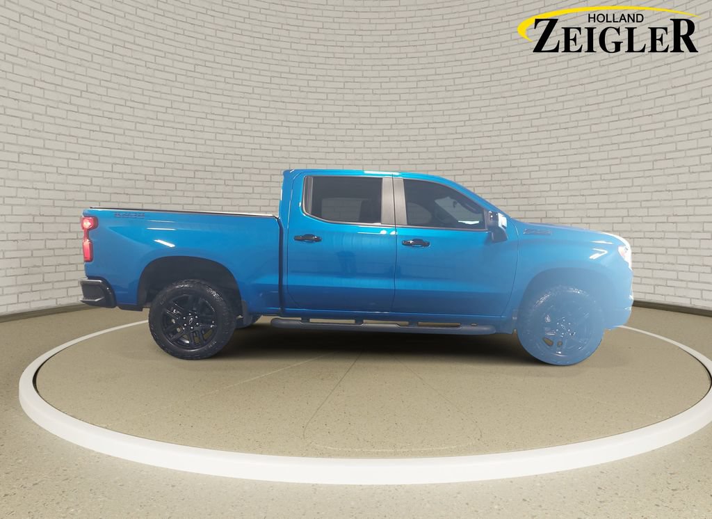 Used 2024 Chevrolet Silverado 1500 LT Trail Boss w/ LT Trail Boss Premium Package AWD/4WD image 4