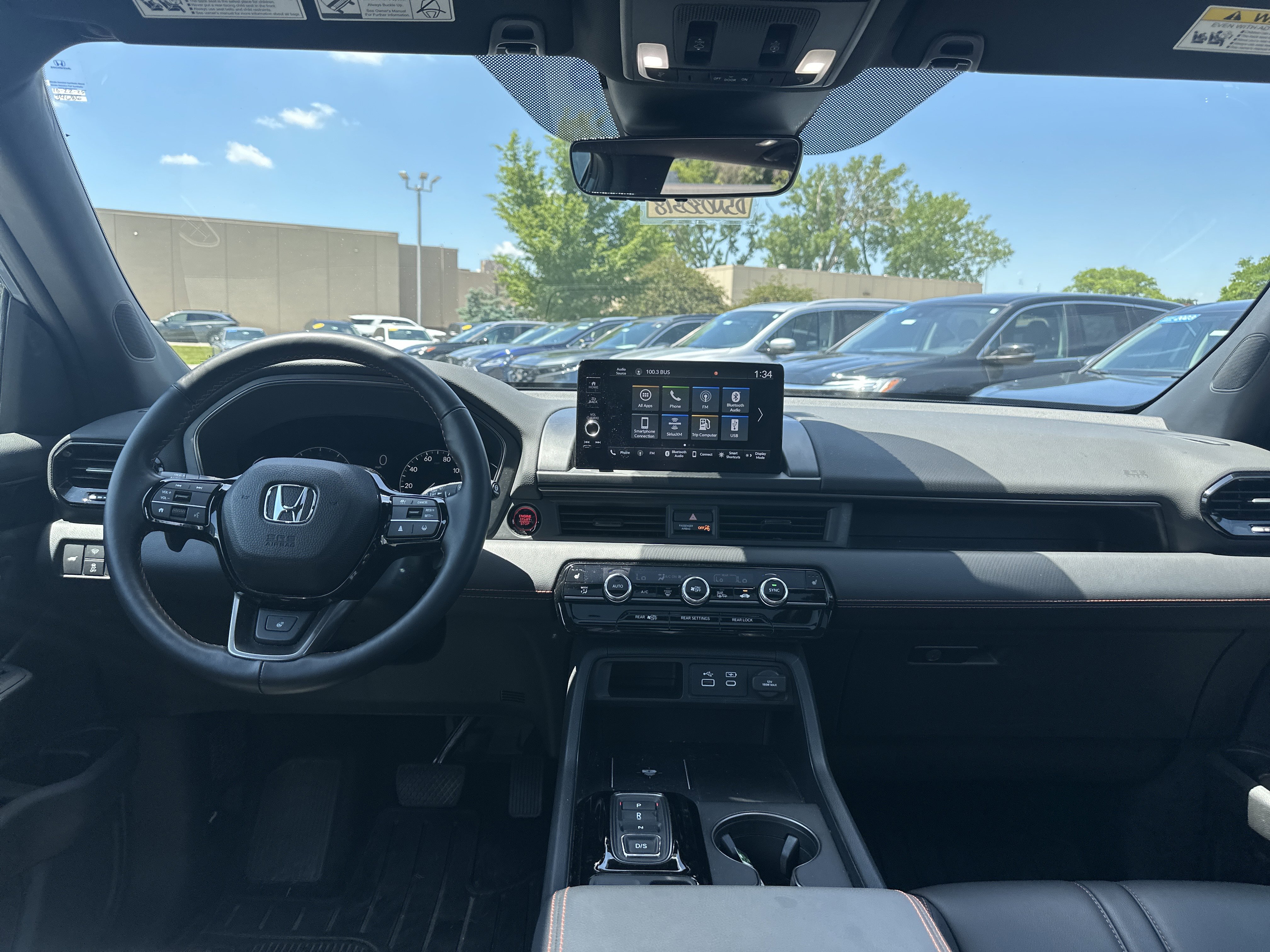 Certified 2024 Honda Pilot TrailSport image 19