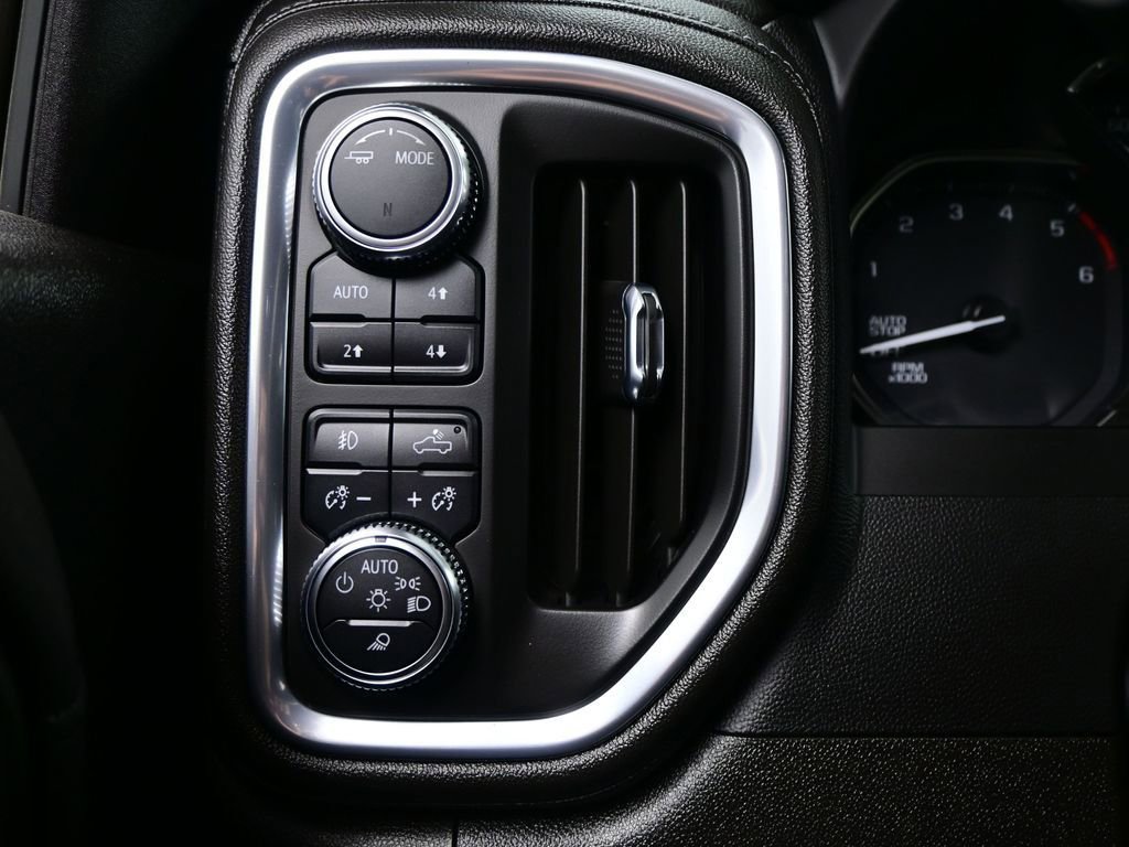 Used 2022 GMC Sierra 1500 SLT w/ SLT Premium Package AWD/4WD image 21
