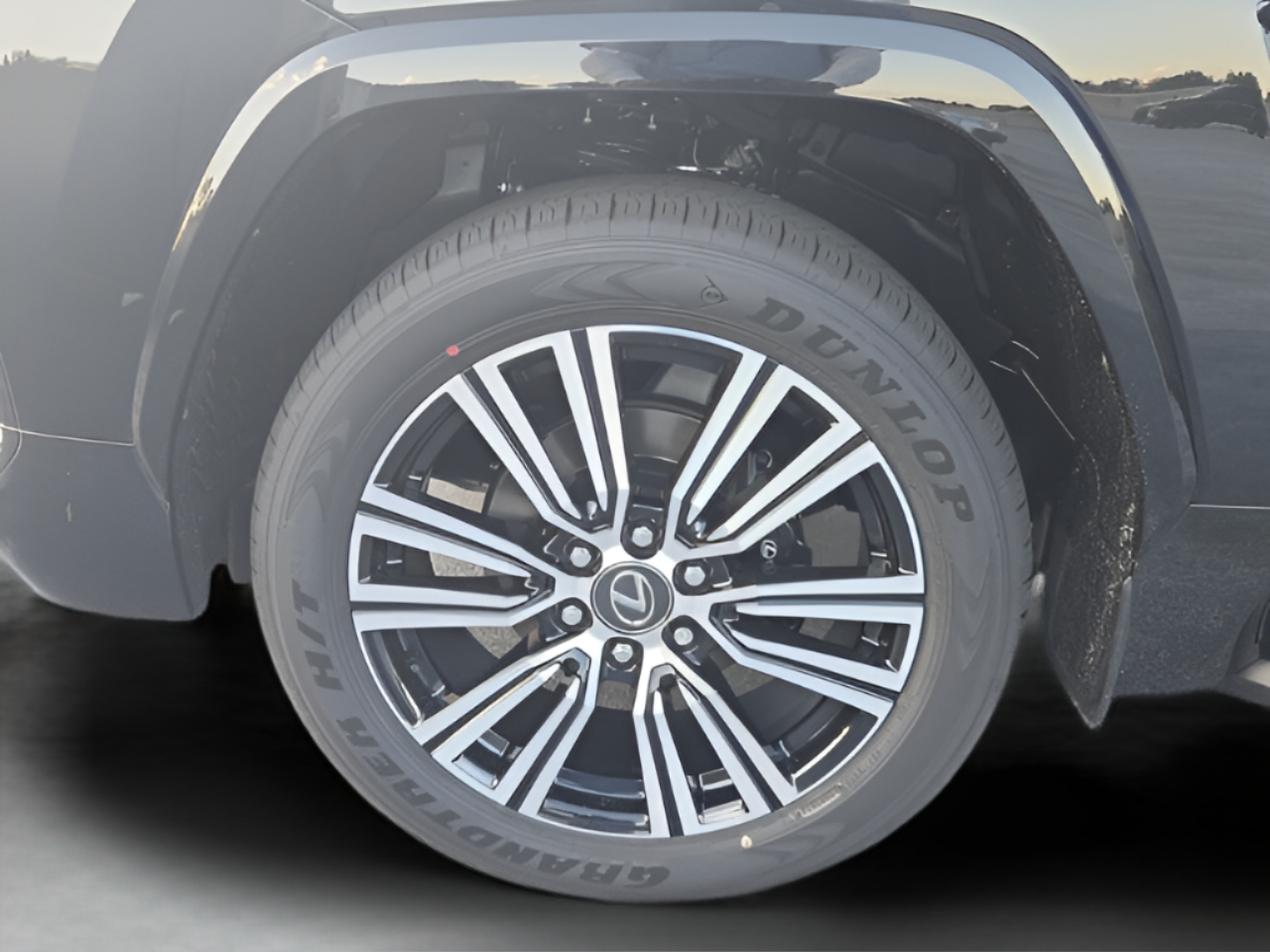 New 2026 Lexus LX 600 4WD w/ Accessory Package (Z1) image 33