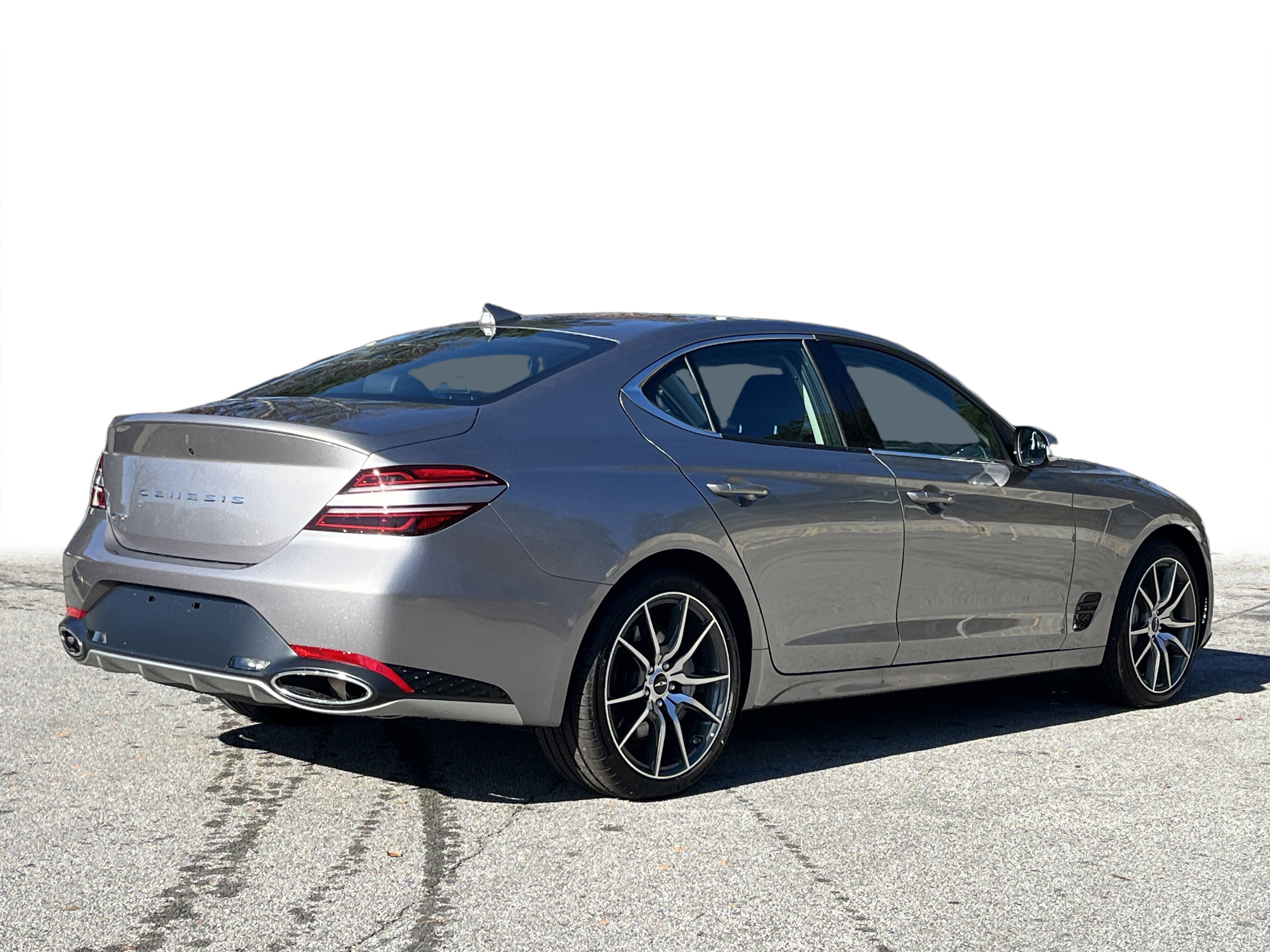 Used 2026 Genesis G70 2.5T image 25