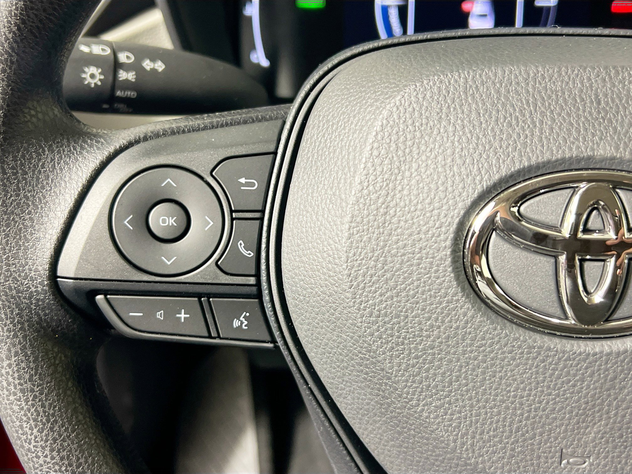 New 2026 Toyota Corolla LE image 18