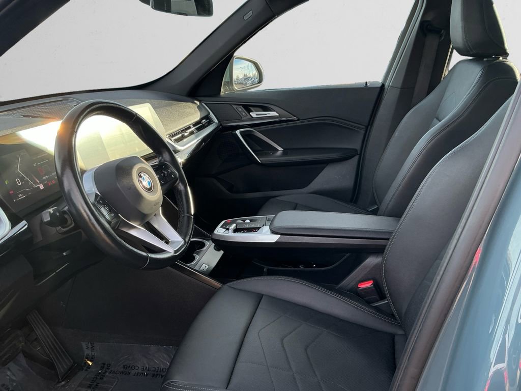 Used 2023 BMW X1 xDrive28i image 9
