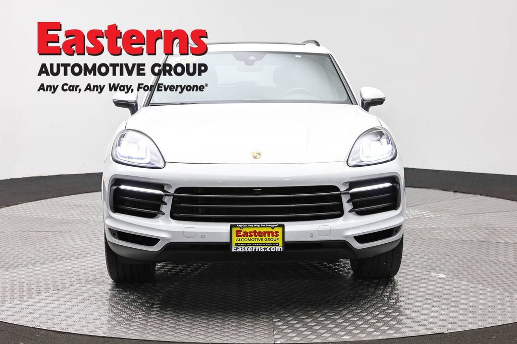Used 2023 Porsche Cayenne Platinum Edition AWD/4WD image 2