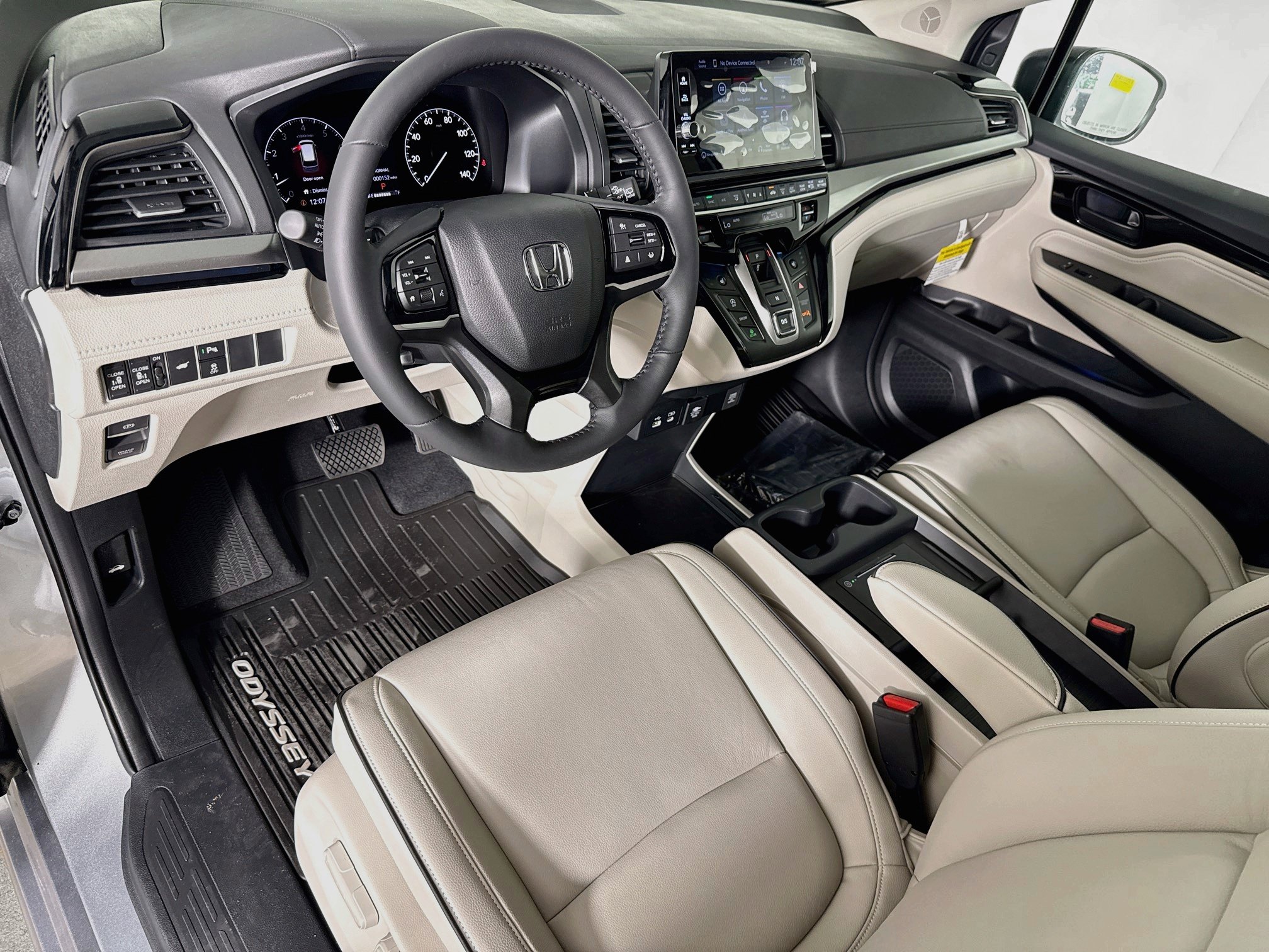 New 2027 Honda Odyssey Touring image 8