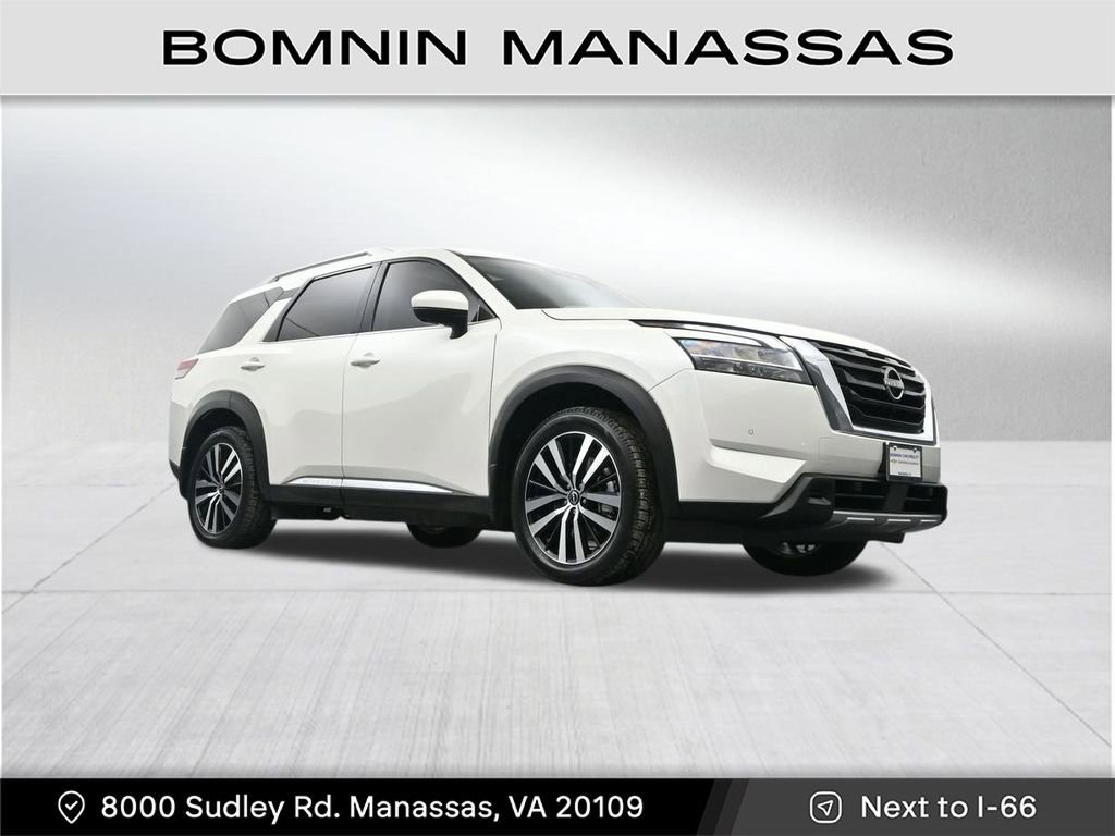 Used 2024 Nissan Pathfinder Platinum image 35