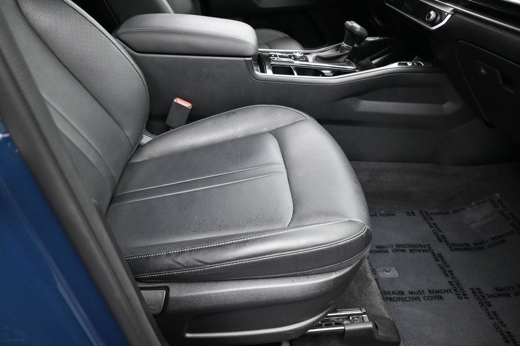 Used 2025 Kia Sorento S w/ Panoramic Sunroof Package FWD image 41