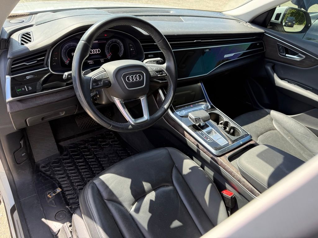 Used 2020 Audi Q8 Prestige w/ Prestige Package AWD/4WD image 7