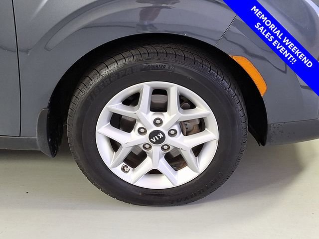 Used 2020 Kia Soul S FWD image 9