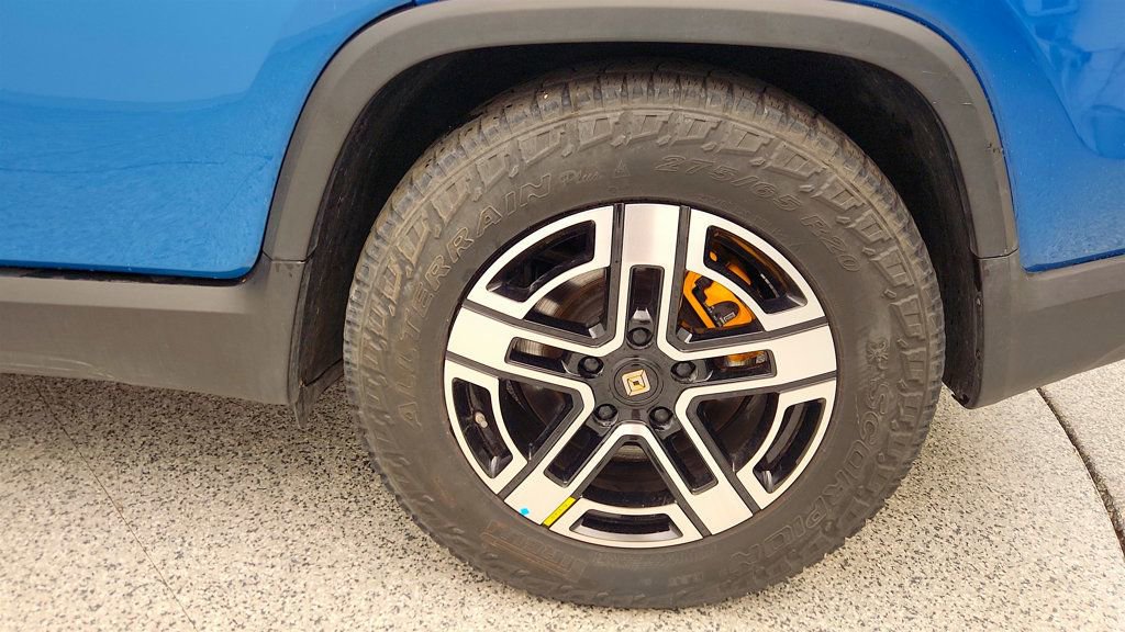 Used 2023 Rivian R1T Adventure image 9