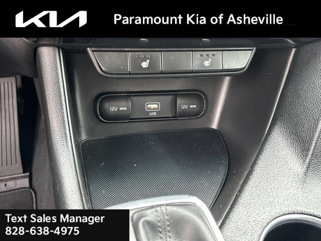 Used 2020 Kia Sportage EX AWD/4WD image 16