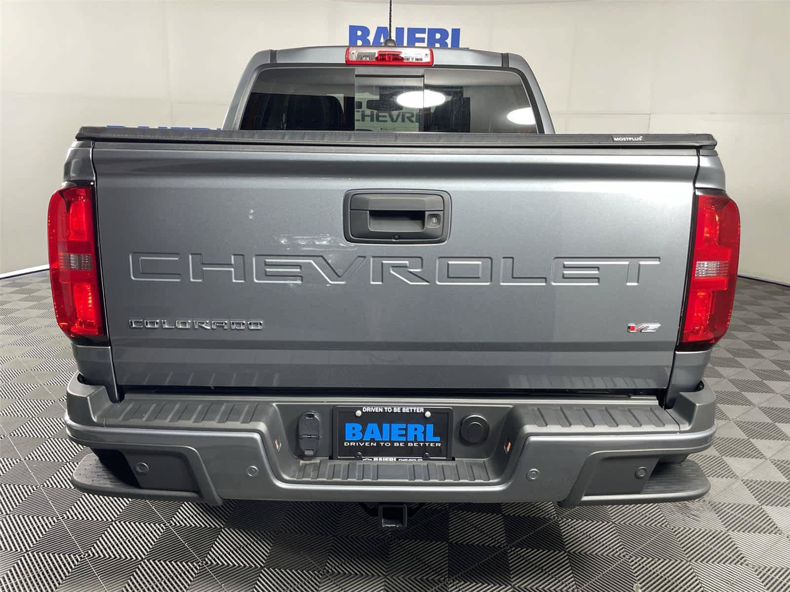 Used 2022 Chevrolet Colorado Z71 AWD/4WD image 4