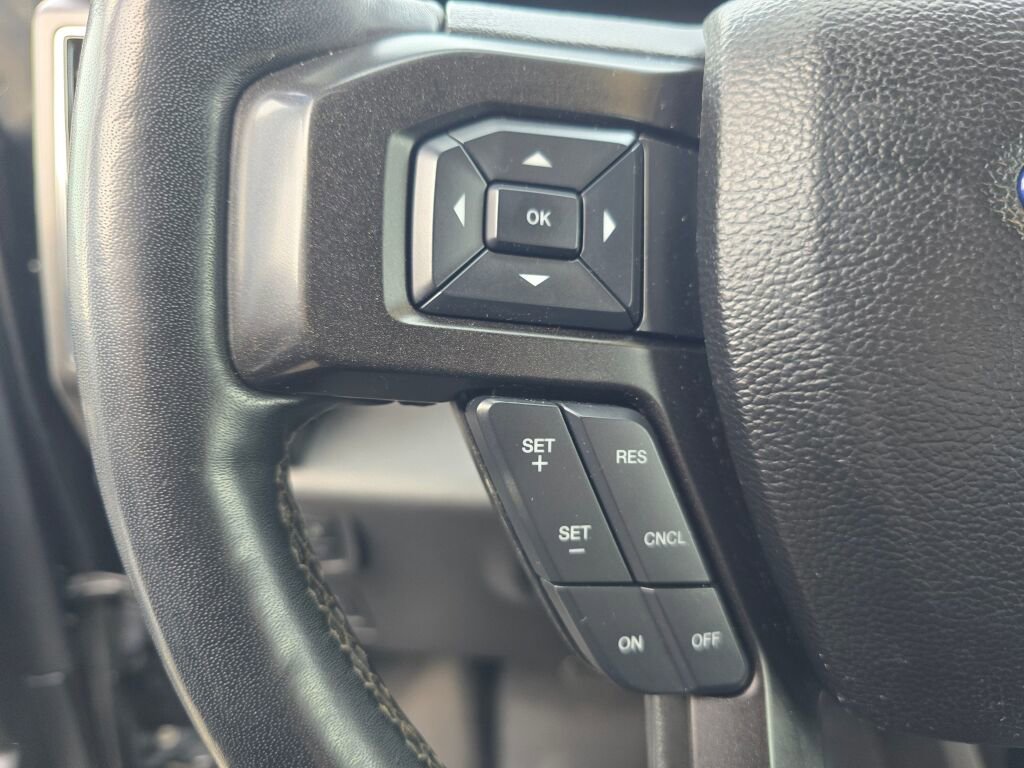 Used 2018 Ford Expedition Limited image 24