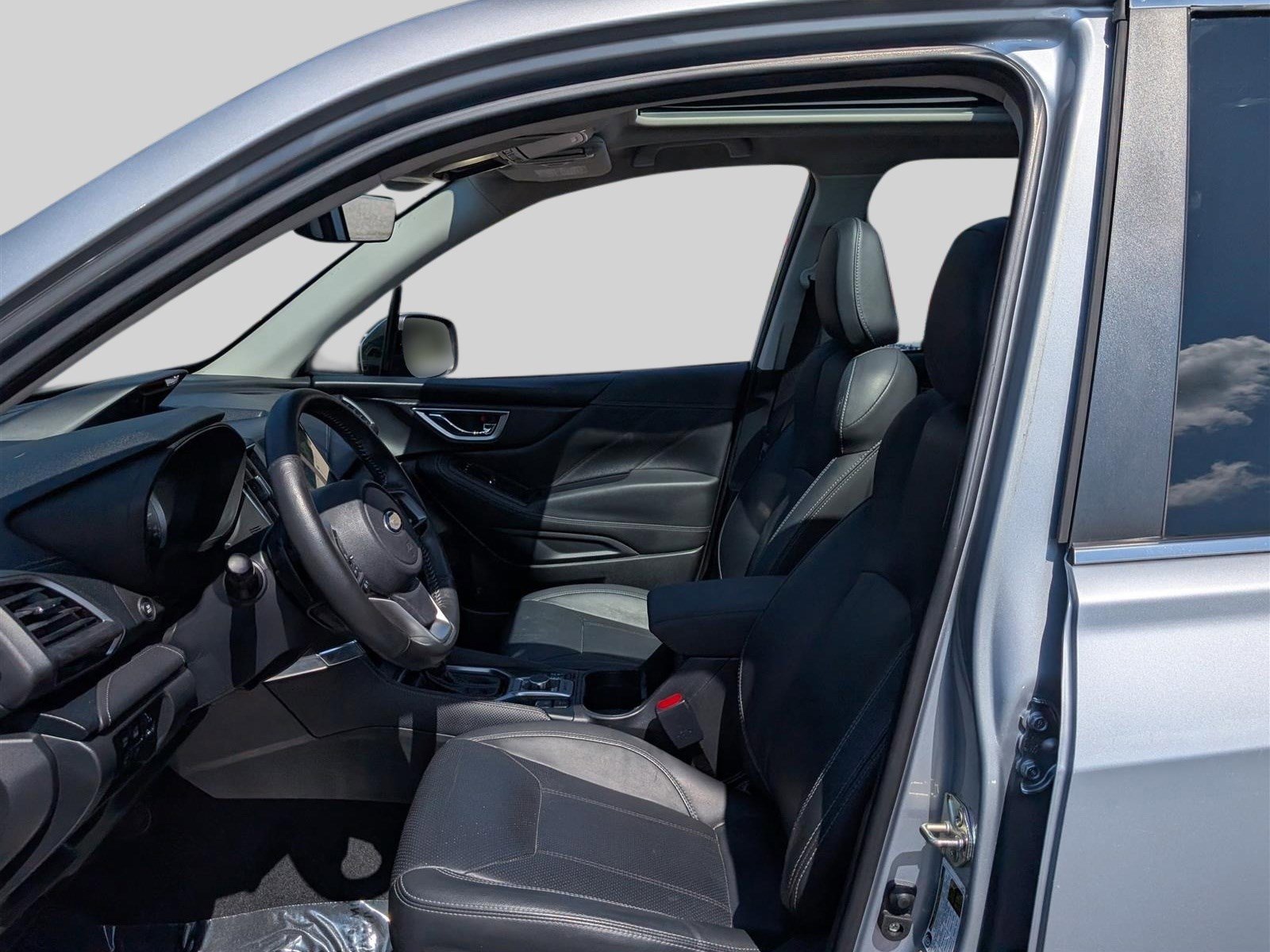 Used 2020 Subaru Forester Touring w/ Popular Package #2 image 18