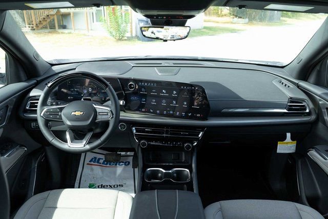 New 2026 Chevrolet Traverse LT w/ Enhanced Driving Package FWD image 15