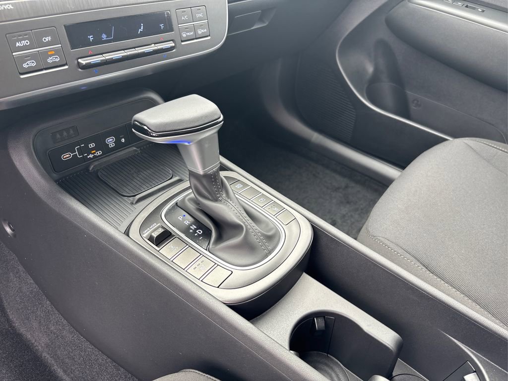 New 2026 Hyundai Kona SEL Sport AWD/4WD image 33