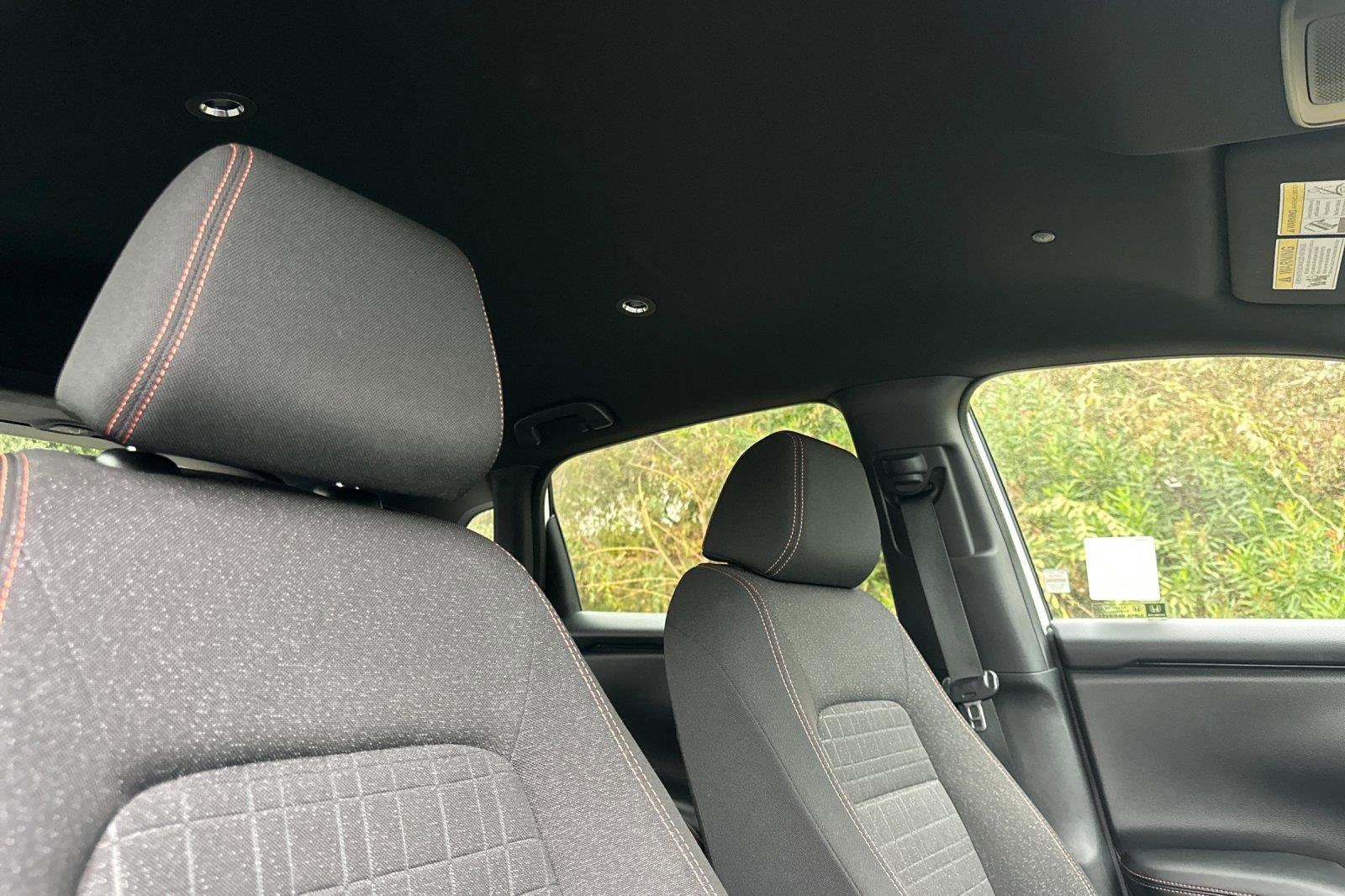 Certified 2025 Honda HR-V Sport image 17