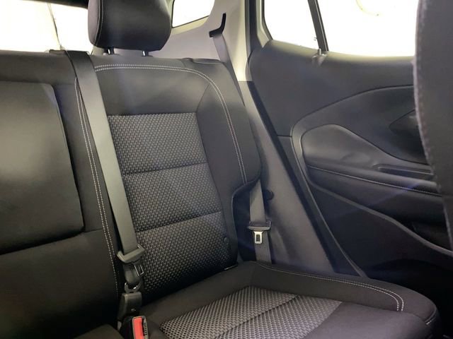 Used 2023 GMC Terrain SLE w/ Driver Convenience Package image 14