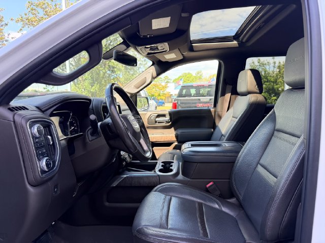 Used 2021 GMC Sierra 1500 Denali w/ Denali Premium Package AWD/4WD image 13