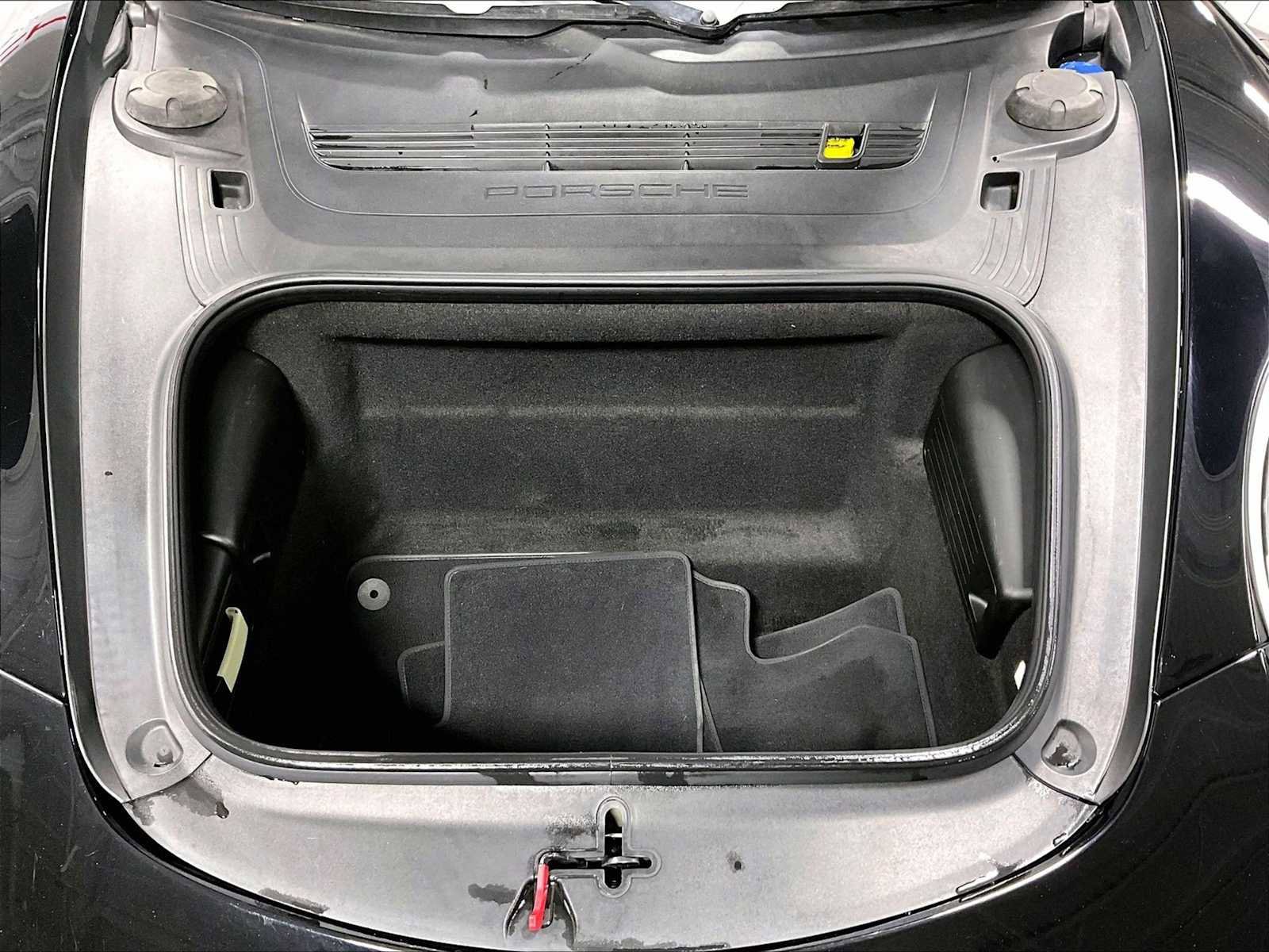 Used 2015 Porsche 911 Carrera image 36