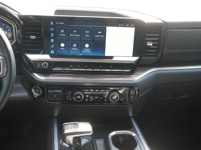 Used 2024 Chevrolet Silverado 1500 LT Trail Boss w/ Convenience Package II AWD/4WD image 15