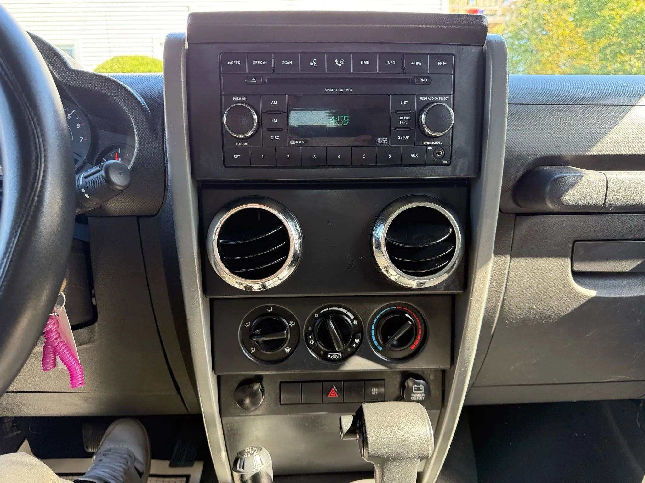 Used 2007 Jeep Wrangler X image 22