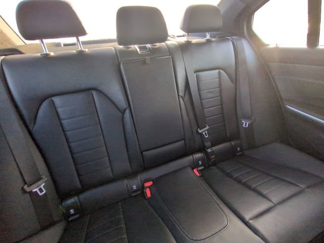 Used 2023 BMW 330e xDrive w/ Premium Package image 25