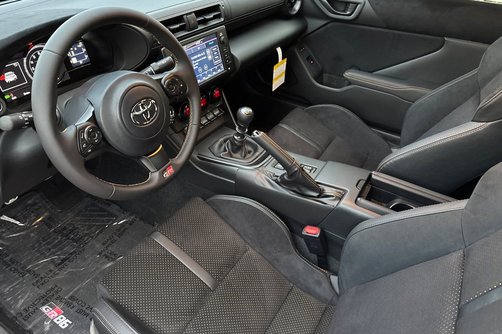 New 2026 Toyota GR86 YUZU Limited image 9