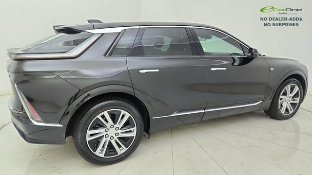 Used 2024 Cadillac Lyriq Tech RWD image 6