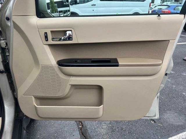 Used 2012 Ford Escape Limited FWD image 28